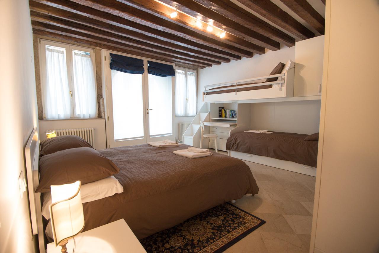La Coccola Apartment Venesia Bagian luar foto