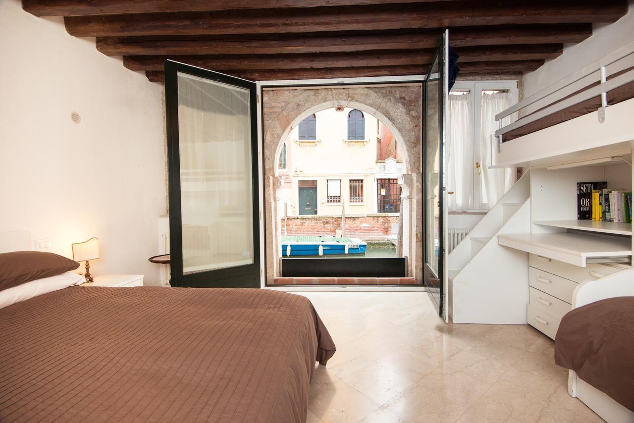 La Coccola Apartment Venesia Bagian luar foto